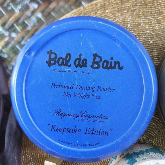 VINTAGE Dusting Face Powder 1940s French L'Affaire, Bal d' Bain, Irresistible... - Picture 5 of 10
